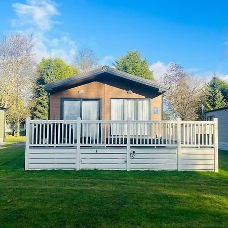 Bushmills Lodge With Hot Tub Thornton  Dış mekan fotoğraf